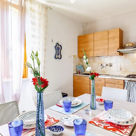 La Casa Rossa Versilia Camaiore