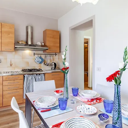 La Casa Rossa Versilia Apartmán *