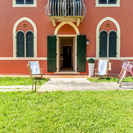 La Casa Rossa Versilia Apartmán
